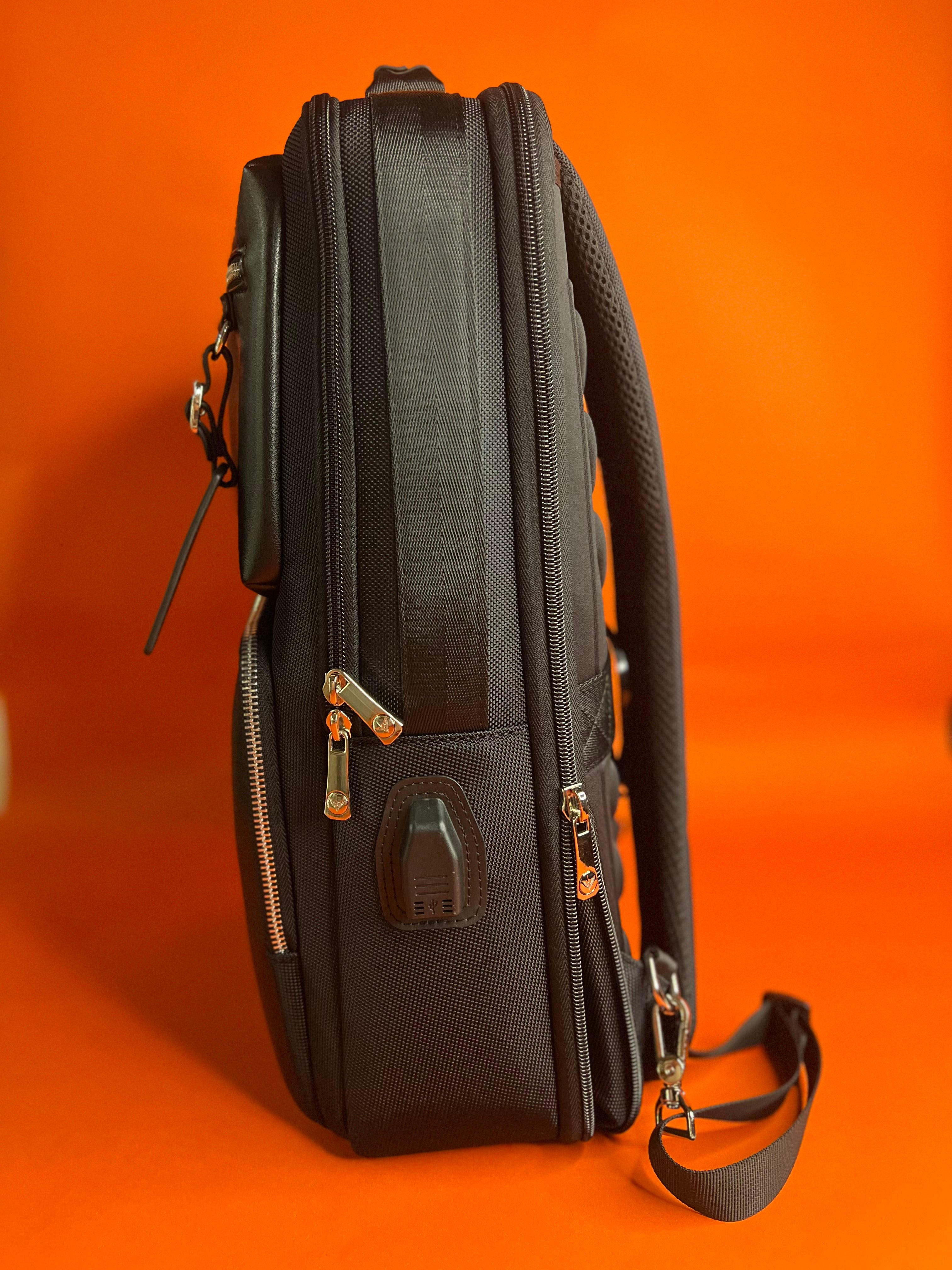 Stand out from the crowd (Limited Edition)