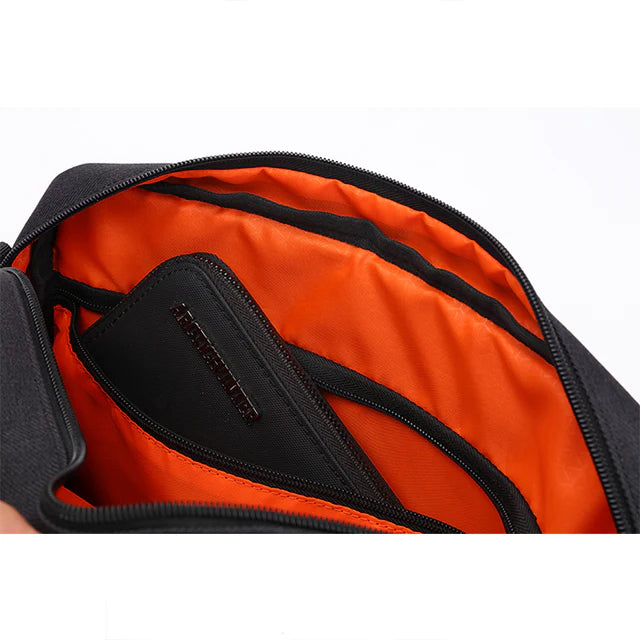 WATERPROOF AND SCRATCH-RESISTANT FABRIC side Bag