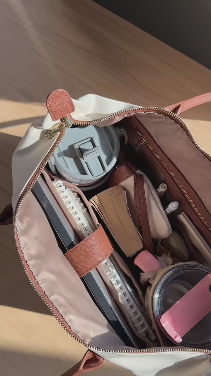 Maison Élitaire ( Limited Edition)