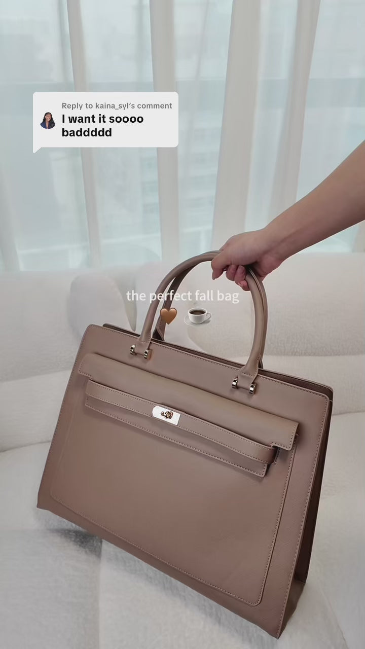 Victoria ( Édition 2026) 15.6 inch